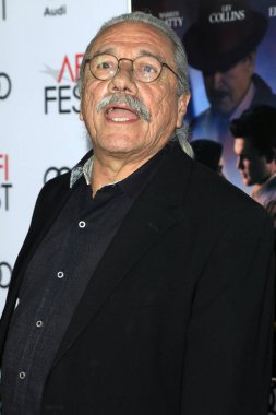 Edward James Olmos