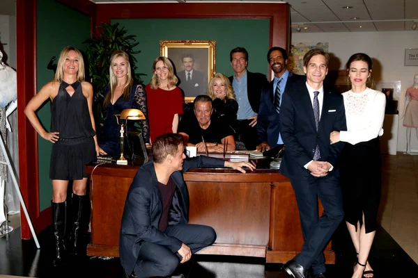 Sharon Case, Eileen Davidson, Lauralee Bell, Christian LeBlanc e outros — Fotografia de Stock