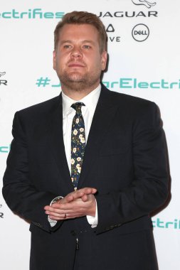 aktör James Corden