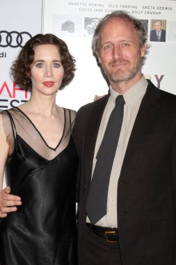 Miranda Temmuz, Mike Mills