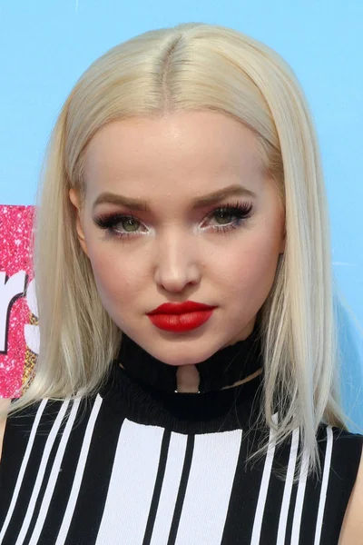 Actrice Dove Cameron — Photo