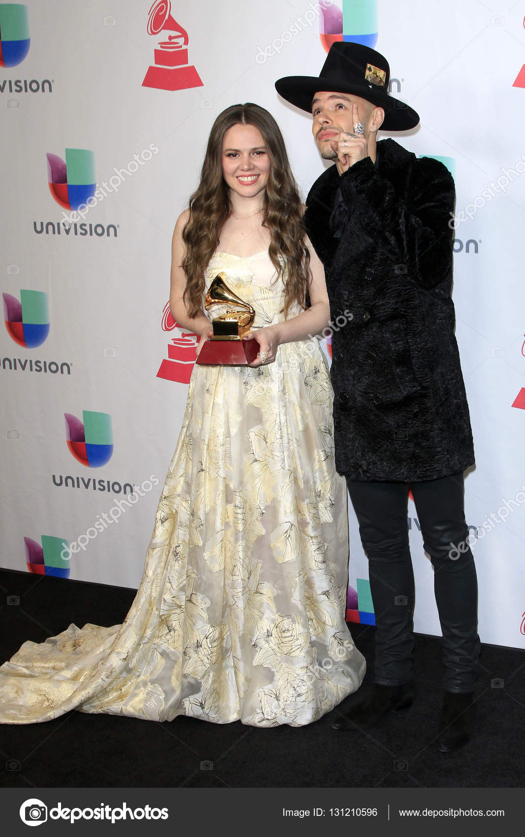 Joy Huerta, Jesse Huerta – Stock Editorial Photo © Jean_Nelson #131210596
