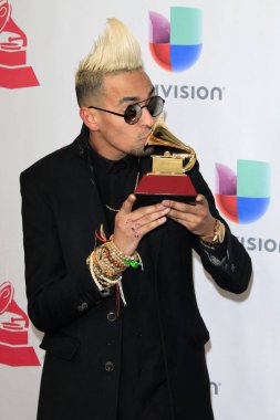  17 yıllık Latin Grammy Ödülleri'nde motifi