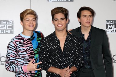 Emery Kelly, Ricky Garcia, Liam Attridge, sonsuza kadar