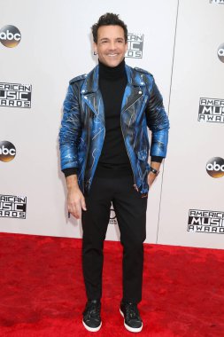 dergi editörü George Kotsiopoulos