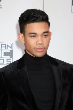 aktör Roshon Karataş