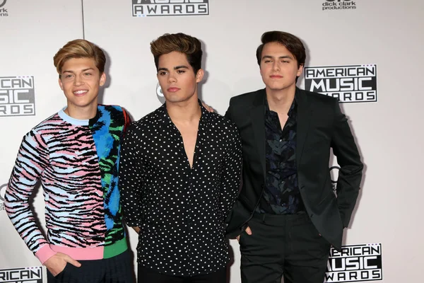 Emery Kelly, Ricky García, Liam Attridge, para siempre en tu mente — Foto de Stock