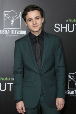 aktör Dylan Schmid