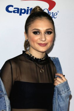 Daya 102.7kiis Fm'ın topu 2016 Jingle