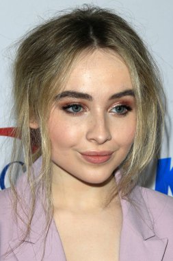 aktris Sabrina Carpenter