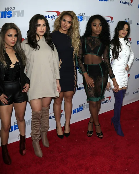 Ally Brooke, Lauren Jauregui, Dinah-Jane Hansen, Normani Hamilton, piąty harmonii, Camila Cabello — Zdjęcie stockowe