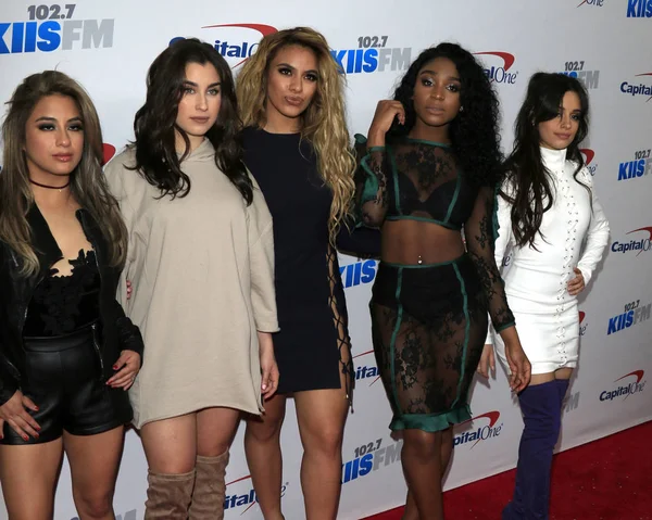 Ally Brooke, Lauren Jauregui, Dinah-Jane Hansen, Normani Hamilton, piąty harmonii, Camila Cabello — Zdjęcie stockowe