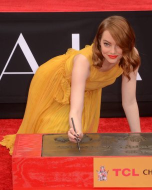 aktris emma stone