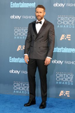 aktör ryan reynolds