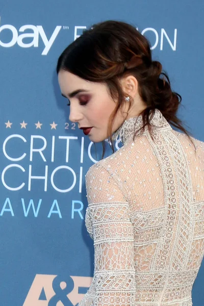 Actress Lily Collins — Stock Photo, Image