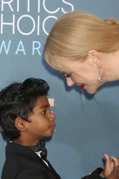 Sunny Pawar, Nicole Kidman — Stock Photo, Image