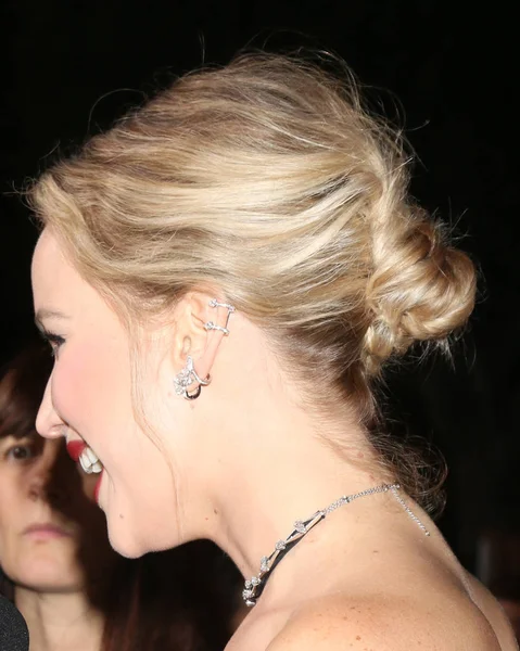 Näyttelijä Jennifer Lawrence — kuvapankkivalokuva