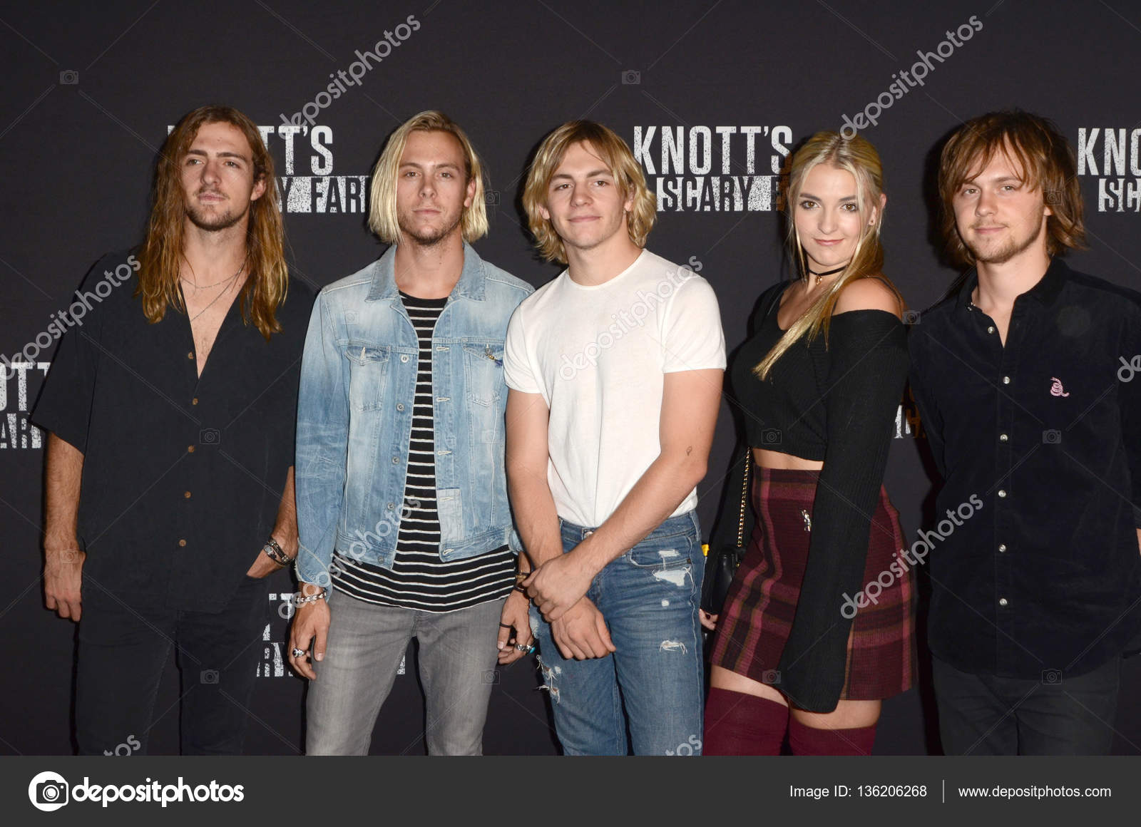 Pictures Rocky Lynch R5 Rocky Lynch Ross Lynch Riker Lynch Rydel Lynch Ellington Ratliff Stock Editorial Photo C Jean Nelson