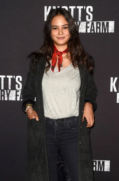 sinema oyuncusu Courtney Eaton