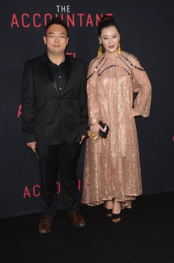 Kevin Xu, Jiaxian Liu 