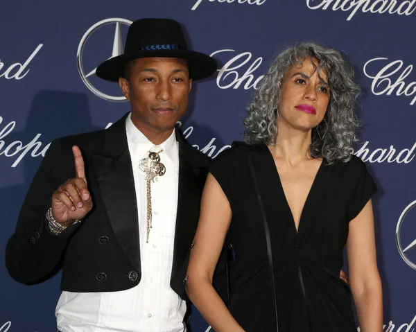 Pharrell Williams, Mimi Valdes — Stockfoto