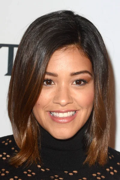 Skådespelerska Gina Rodriguez — Stockfoto