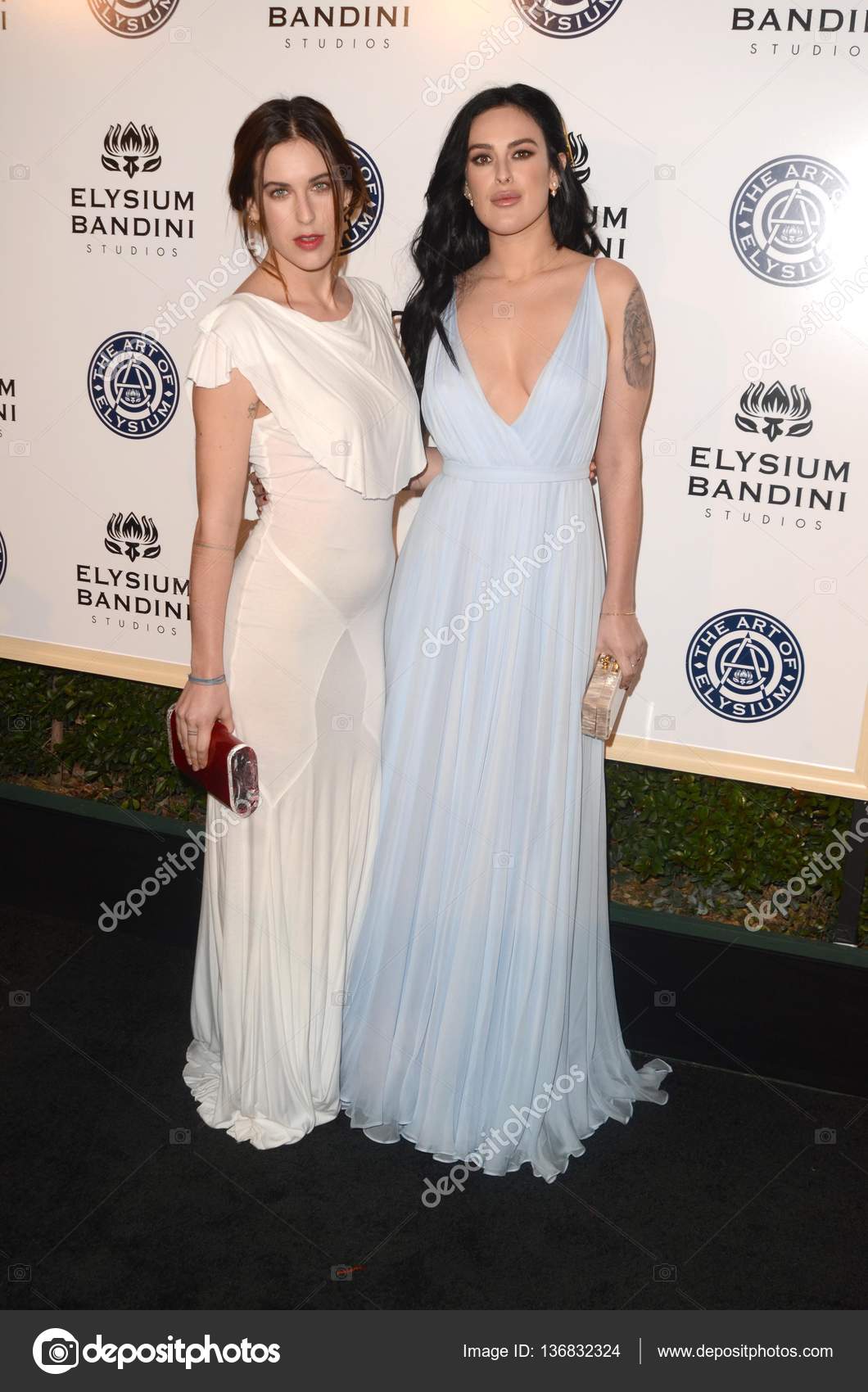 スカウト ウィリス写真素材 ロイヤリティフリースカウト ウィリス画像 Depositphotos