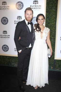 Paul Freeman, Erin Cahill 