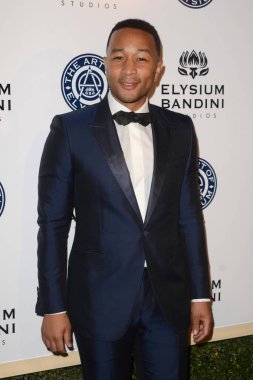 Şarkıcı John Legend