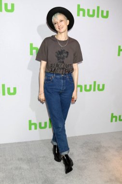 oyuncu Andrea Riseborough 