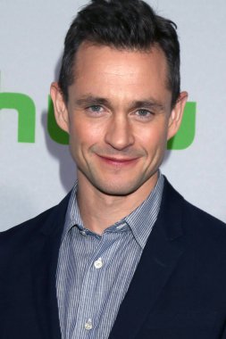  Aktör Hugh Dancy 