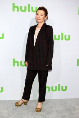 aktris Lesley Manville