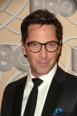 aktör Dan Bucatinsky 