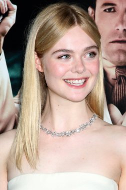 Oyuncu Elle Fanning