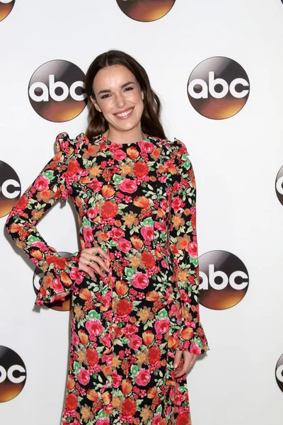 Atriz Elizabeth Henstridge — Fotografia de Stock