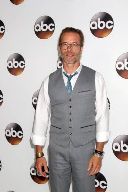 Aktör Guy Pearce