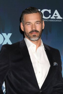 aktör Eddie Cibrian