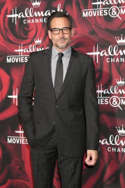 aktör Lawrence Zeryan