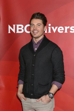 aktör Josh Henderson