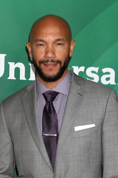 aktör Stephen Bishop