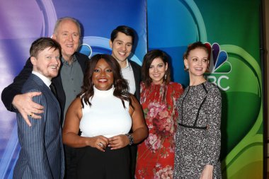 Steven Boyer, John Lithgow, Sherri Shepherd, Nick D'Agosto, Krysta Rodriguez, Jayma Mays 