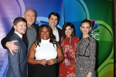 Steven Boyer, John Lithgow, Sherri Shepherd, Nick D'Agosto, Krysta Rodriguez, Jayma Mays 