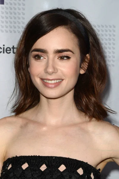 Actress  Lily Collins — Stock Photo, Image