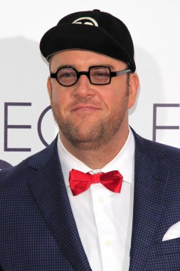 aktör Chris Sullivan