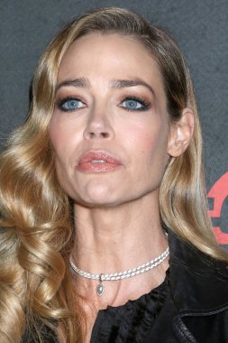 oyuncu Denise Richards