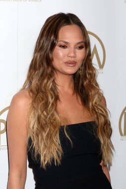 Chrissy Teigen model