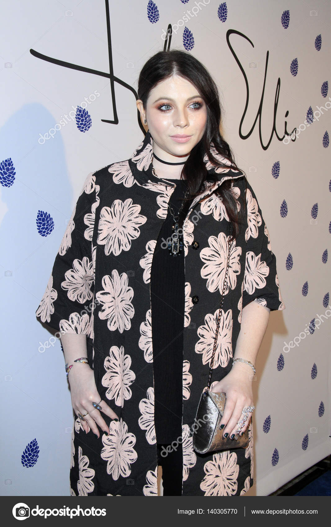 Michelle Trachtenberg Nude Photos 89 Michelle Trachtenberg Nude Photos 32