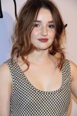 aktris Kaitlyn Dever