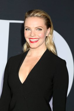 aktris Eloise Mumford