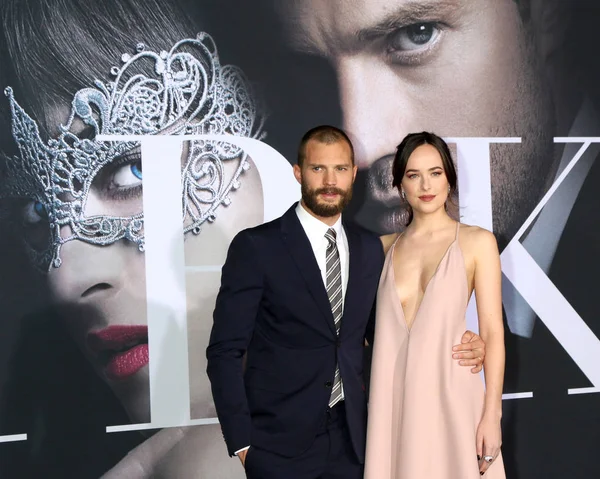 ジェイミー・ドーナンとダコタ・ジョンソン直筆サイン入り超